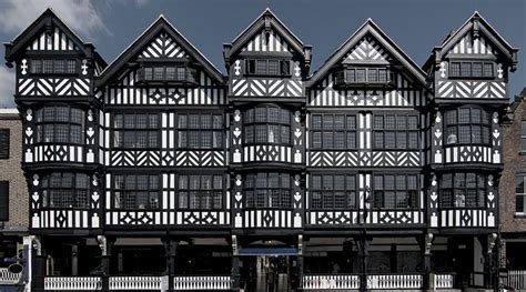 who created tudor architecture